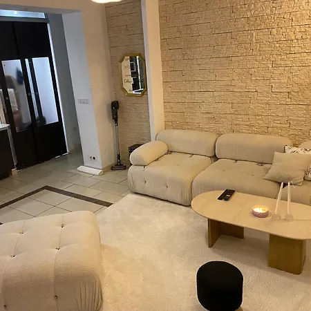 & Chill * Vénissieux